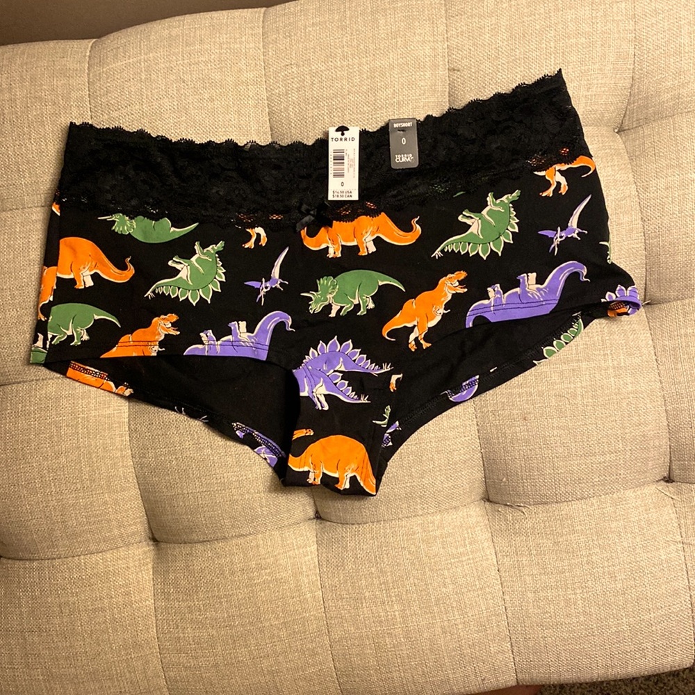 Torid Dino Print Boyshorts | size 0 (0 in Torid sizing = L)